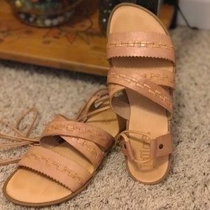 Latigo boho tan sandal with ankle laces